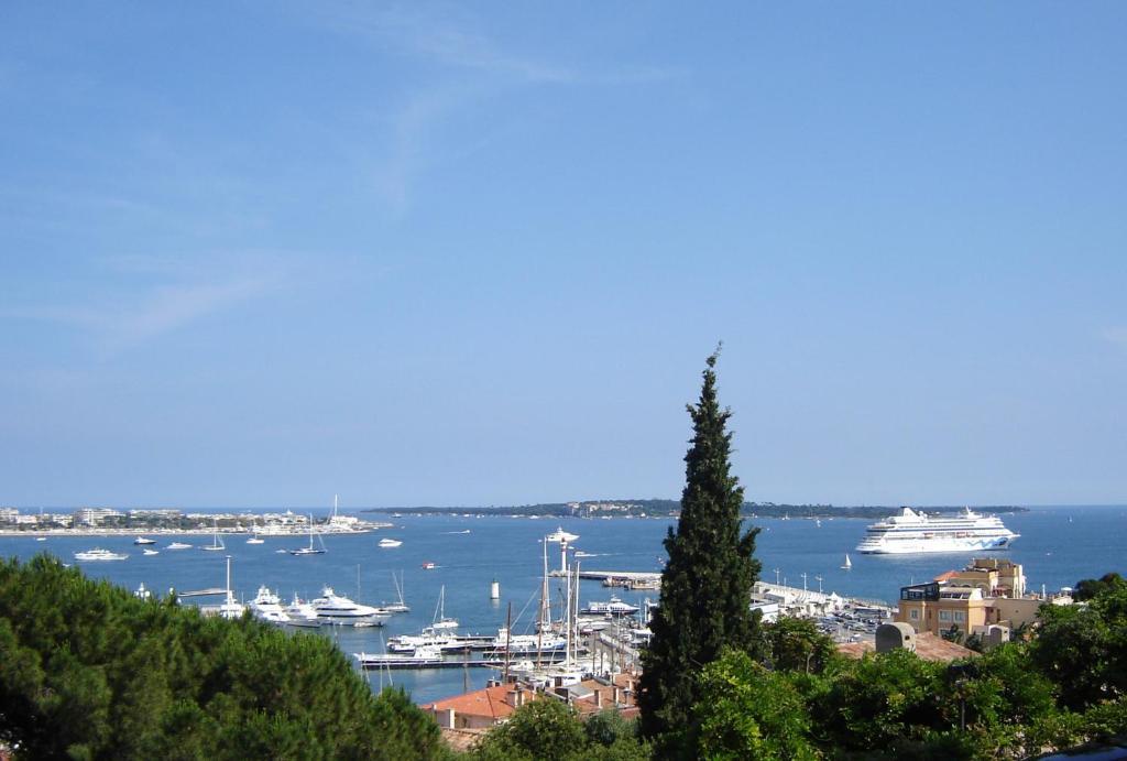 Avaton Hotel Cannes Exterior photo